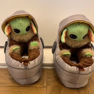 GapKids | Star Wars Grogu Slippers Size Small